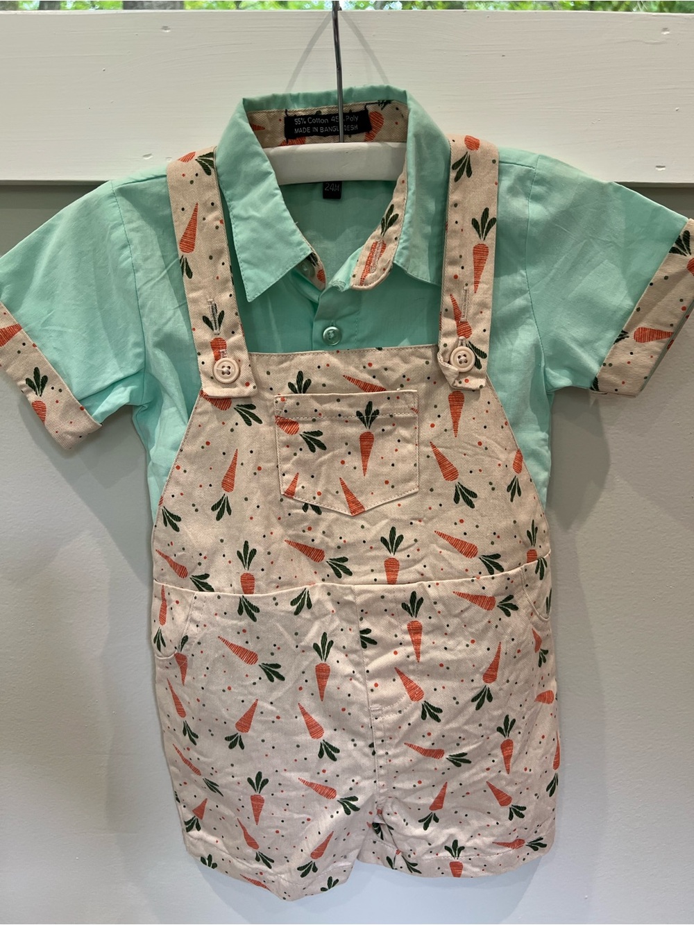 HappyFella Baby Carrot Print Romper Size 24M Like New